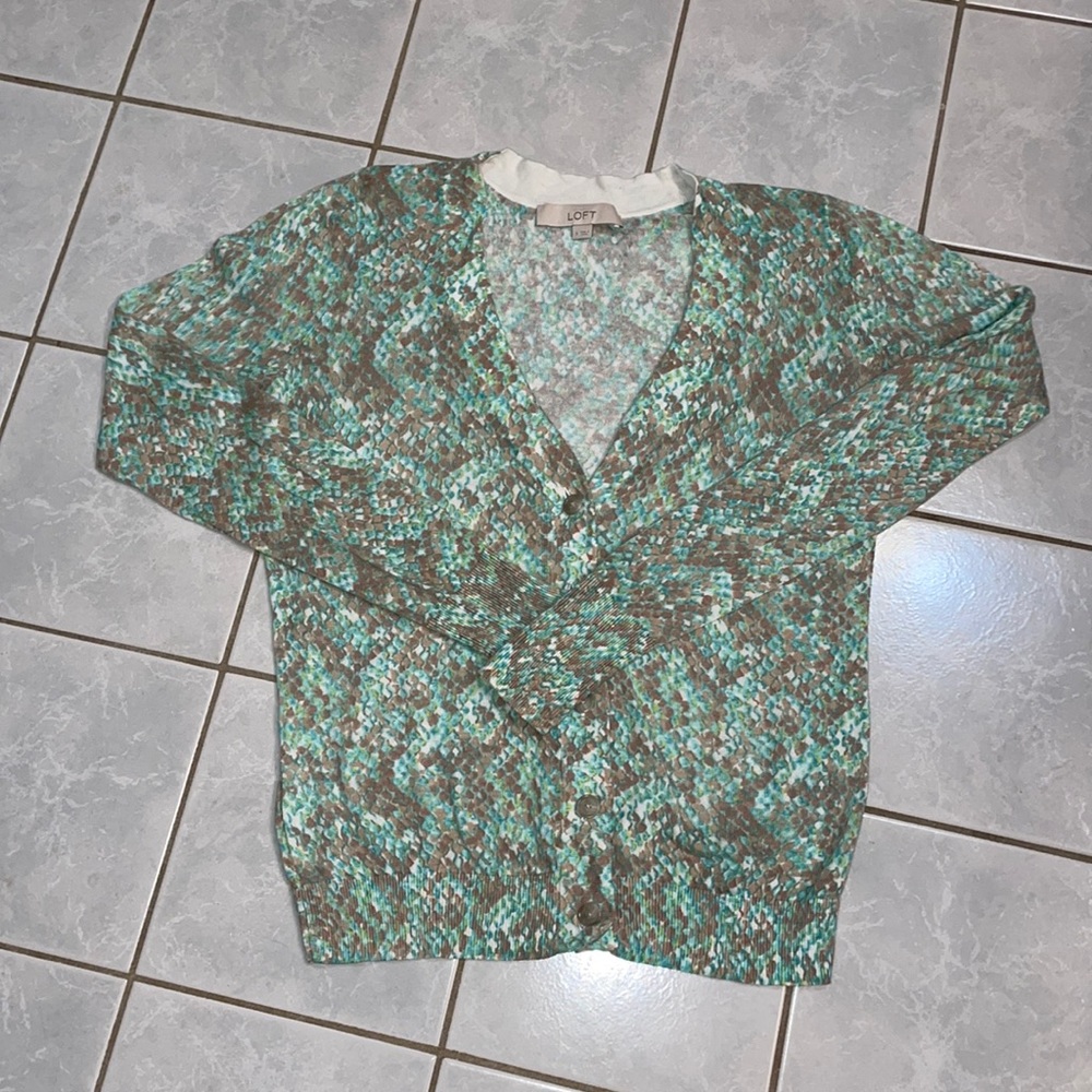 Loft V-neck cardigan sweater